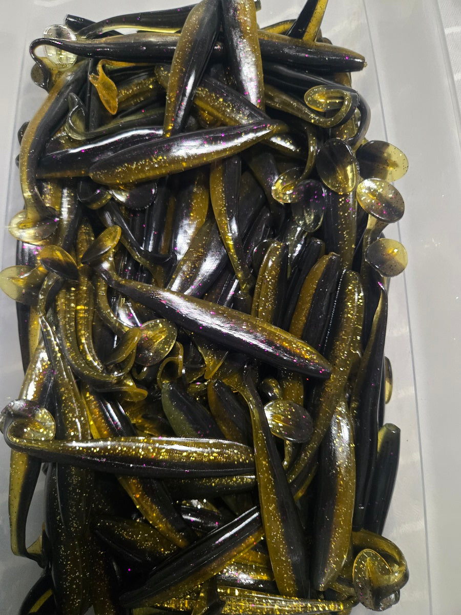 Soft Plastic Paddle Tail Lures 4 3/4" - Slim Shady - Black - Clear Gold
