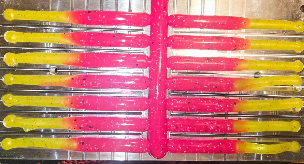 Wacky Tail Paddle Fishing Lure - Pink / Chartreuse Tail.