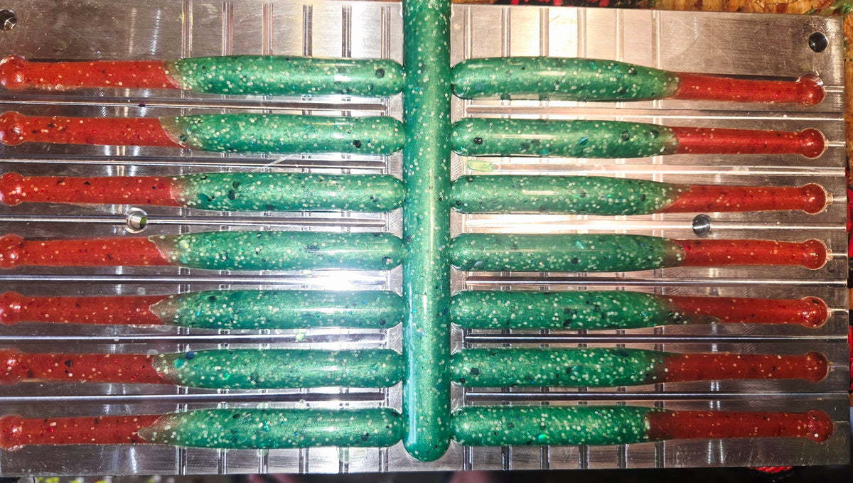 Wacky Tail Paddle Fishing Lure - Emerald Green / Brown